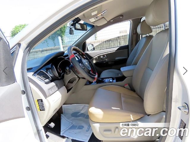 Kia Carnival из Кореи Encar