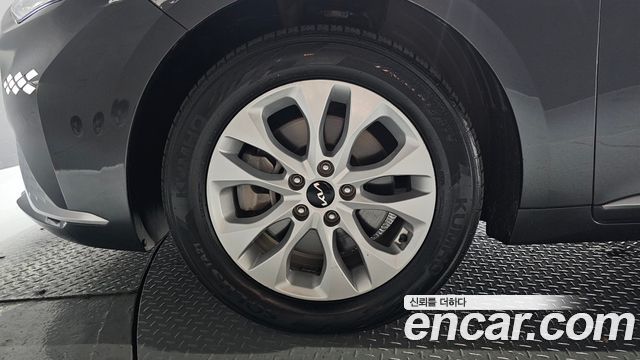 Kia K8 из Кореи Encar