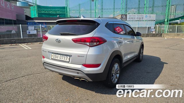 Hyundai Tucson Diesel 2.0 2WD Style — пробег 162 915 км — фото 2 из 5