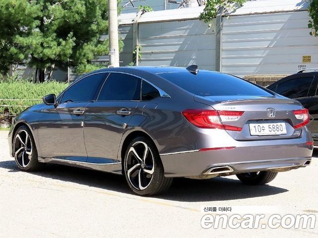 Honda Accord 2.0 Turbo Sport — пробег 156 055 км — фото 3 из 5
