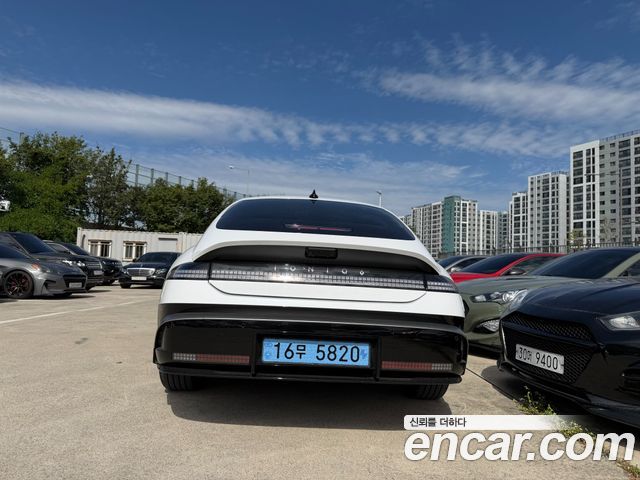 Hyundai Ioniq6 Stadard E-Value+ — пробег 4 500 км — фото 4 из 5