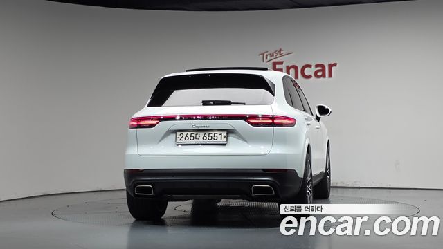 Porsche Cayenne 3.0 — пробег 27 429 км — фото 4 из 5
