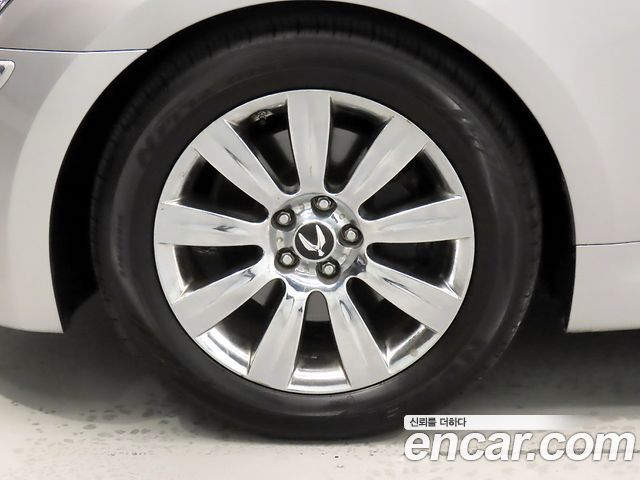 Hyundai Equus из Кореи Encar