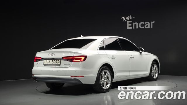 Audi A4 35 TDI Premium — пробег 104 500 км — фото 2 из 5