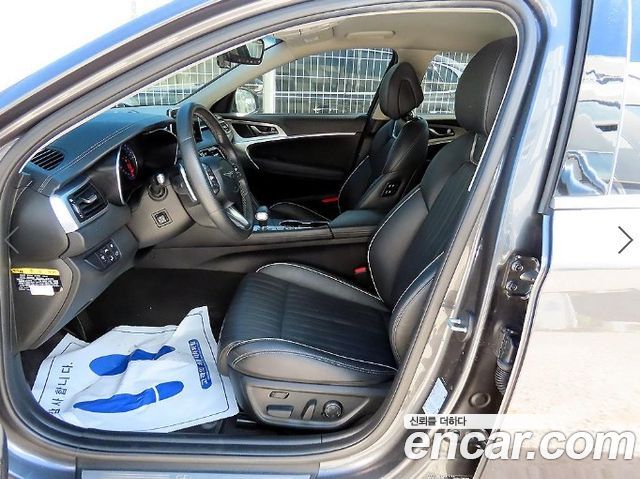 Genesis G70 из Кореи Encar