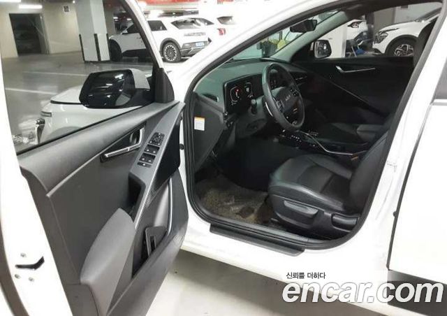 Kia Niro Trendy — пробег 213 639 км — фото 4 из 5