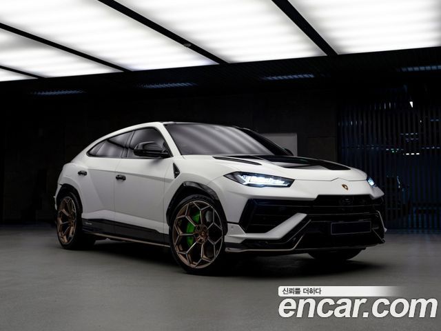 Lamborghini Urus 4.0 V8 Performante — пробег 8 100 км — фото 2 из 5