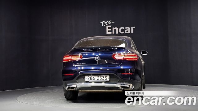 Mercedes-Benz GLC-Class GCL300 4MATIC Coupe — пробег 132 929 км — фото 4 из 5