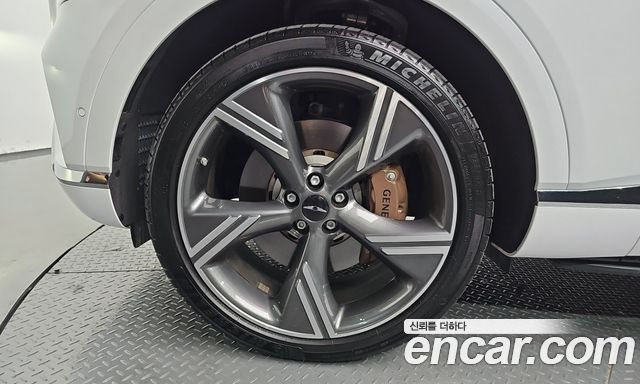 Genesis GV80 из Кореи Encar