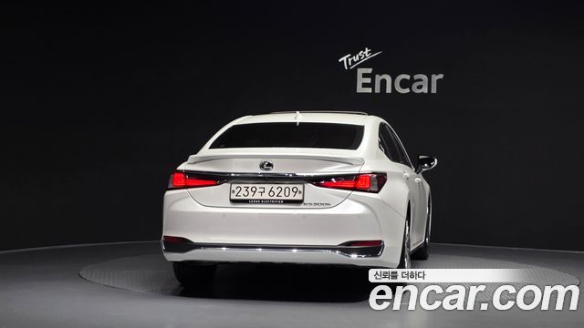 Lexus ES из Кореи Encar