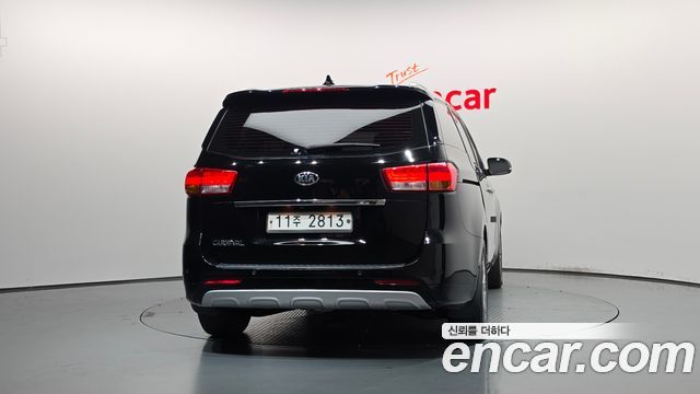 Kia Carnival 9-seater Prestige — пробег 158 822 км — фото 4 из 5