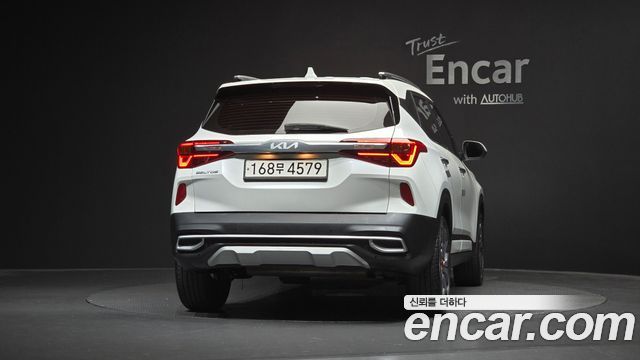 Kia Seltos из Кореи Encar