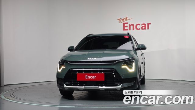 Kia Niro Signature — пробег 76 911 км — фото 3 из 5