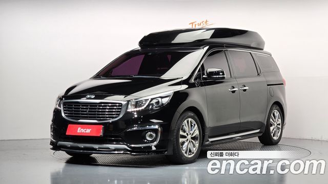 Kia Carnival 9-seater Hi-Limousine Noblesse — пробег 193 390 км — фото 1 из 5