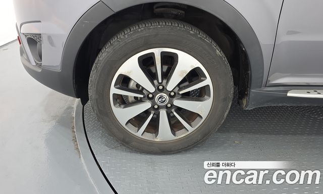Ssangyong KORANDO 2.0 CVT 2WD Deluxe — пробег 74 388 км — фото 5 из 5