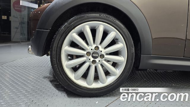 Mini Cooper из Кореи Encar