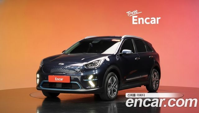 Kia Niro Noblesse — пробег 82 854 км — фото 1 из 5