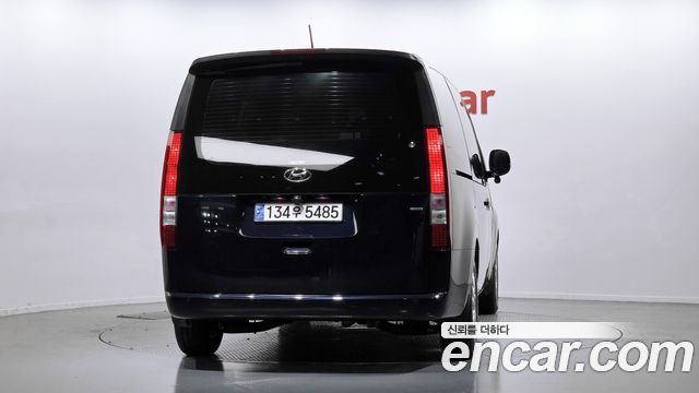 Hyundai Staria из Кореи Encar