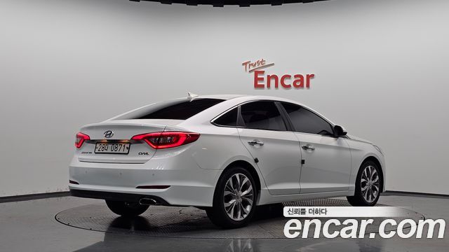 Hyundai Sonata 2.0 Smart Special — пробег 97 875 км — фото 2 из 5