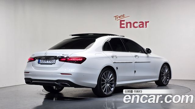 Mercedes-Benz E-Class из Кореи Encar
