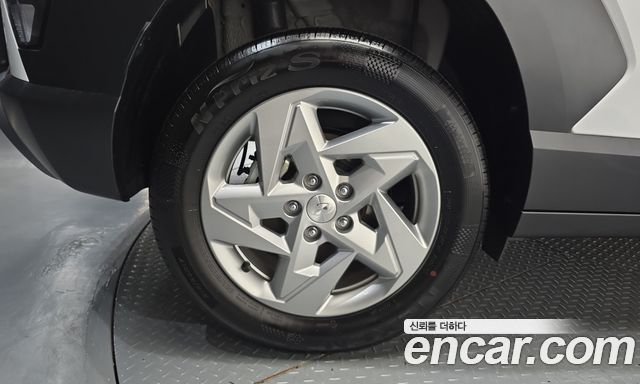 Hyundai Kona Gasoline 1.6 Turbo 2WD Premium — пробег 17 232 км — фото 5 из 5
