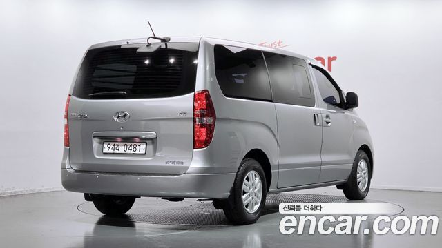 Hyundai Starex 5-Seater VAN Modern — пробег 38 218 км — фото 2 из 5