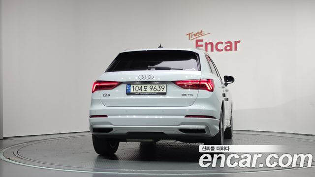 Audi Q3 35 TDI Premium — пробег 64 196 км — фото 4 из 5
