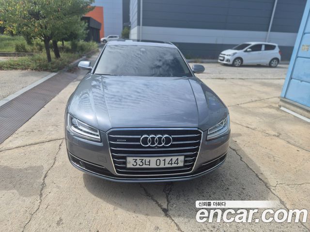 Audi A8 50 TDI Quattro D4 — пробег 185 000 км — фото 3 из 5