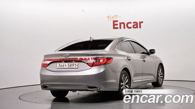 Hyundai Grandeur LPG HG300 Handicapped Only — пробег 177 760 км — фото 2 из 5