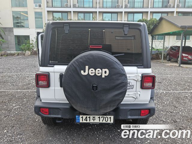 Jeep Wrangler 2.0 Sport 4Door Willys Edition — пробег 45 064 км — фото 4 из 5