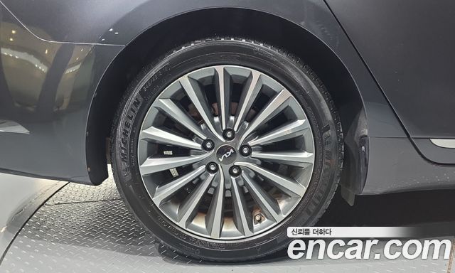 Kia K7 из Кореи Encar