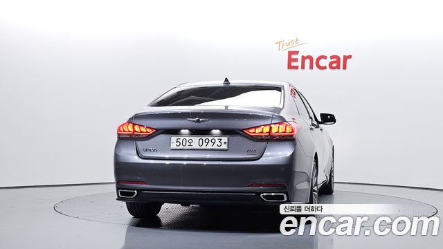 Hyundai Genesis из Кореи Encar