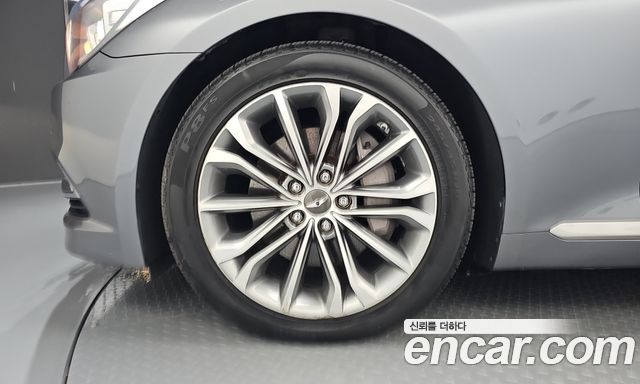 Hyundai Genesis из Кореи Encar