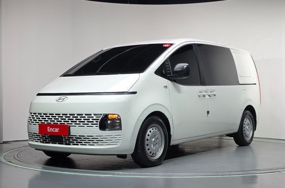Hyundai Staria Cargo 5-Seater Smart — пробег 8 532 км — фото 1 из 5