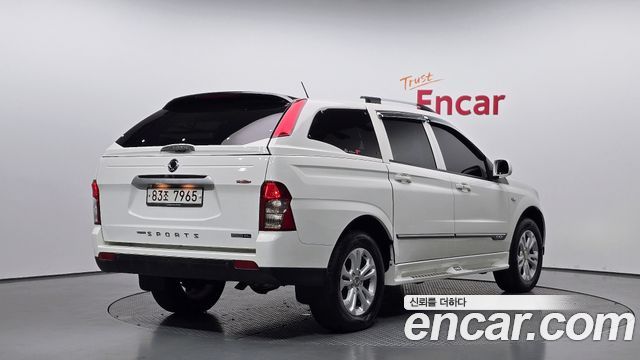 Ssangyong KORANDO 2.2 Samba Edition 4WD — пробег 92 623 км — фото 2 из 5