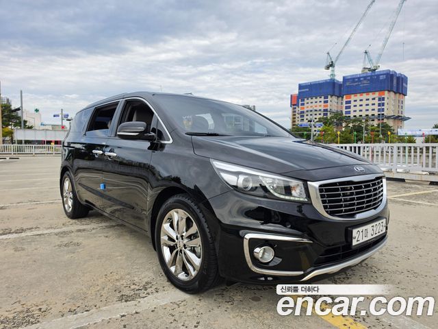 Kia Carnival из Кореи Encar