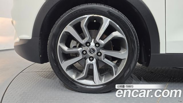 Ssangyong TIBOLI из Кореи Encar