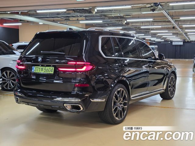 BMW X7 xDrive 40i M Sport 6STR — пробег 6 686 км — фото 2 из 5