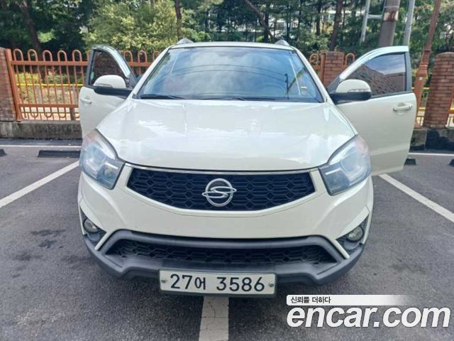 Ssangyong KORANDO 2.0 CVT 4WD Deluxe — пробег 141 627 км — фото 1 из 4