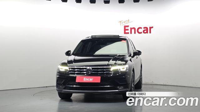 Volkswagen Tiguan 2.0 TDI Prestige — пробег 20 896 км — фото 3 из 5
