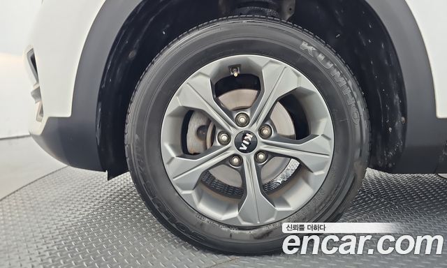 Kia Seltos из Кореи Encar