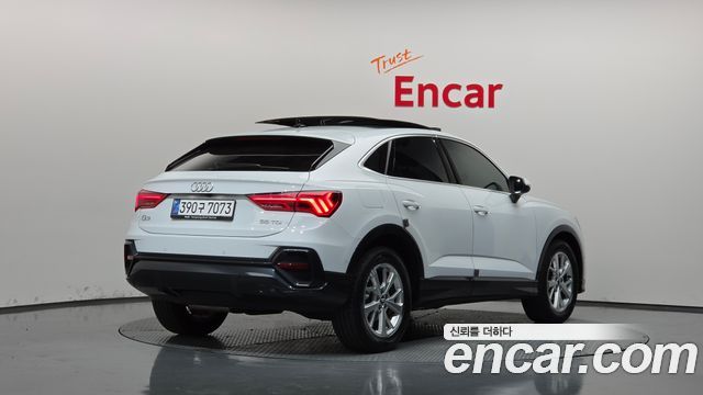Audi Q3 35 TDI Sportback — пробег 110 508 км — фото 2 из 5