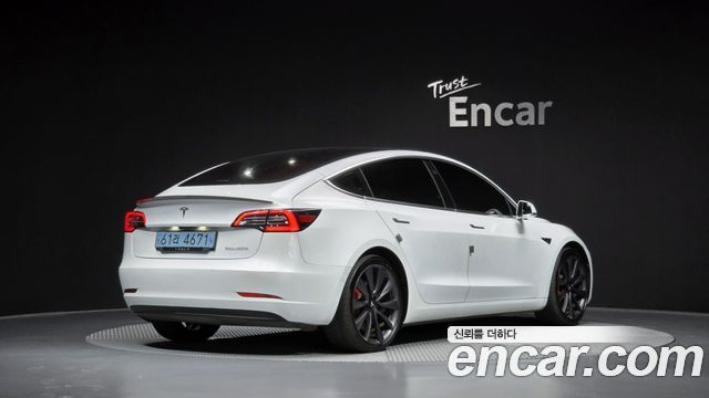 Tesla Model 3 Performance AWD — пробег 70 100 км — фото 2 из 5