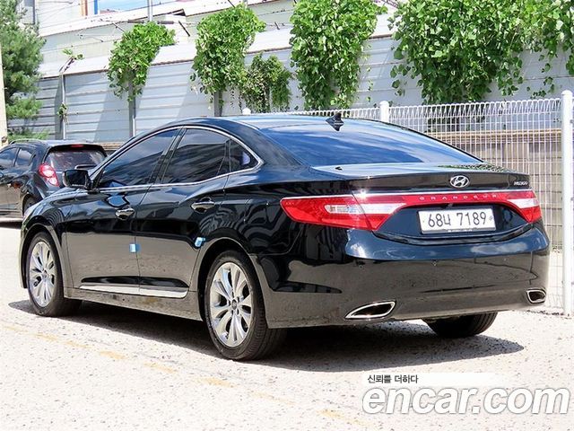 Hyundai Grandeur HG300 Noble — пробег 163 000 км — фото 3 из 5