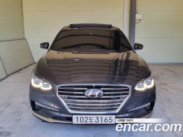 Hyundai Grandeur 2.2 Diesel Premium Special — пробег 241 500 км — фото 1 из 5