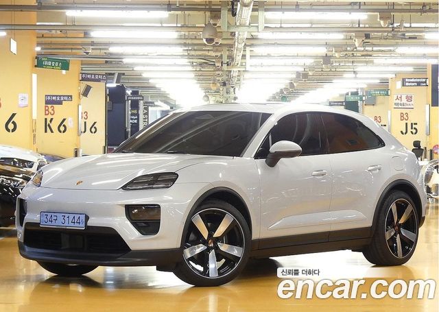 Porsche Macan из Кореи Encar
