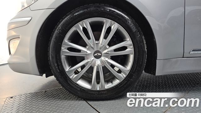 Hyundai Genesis из Кореи Encar