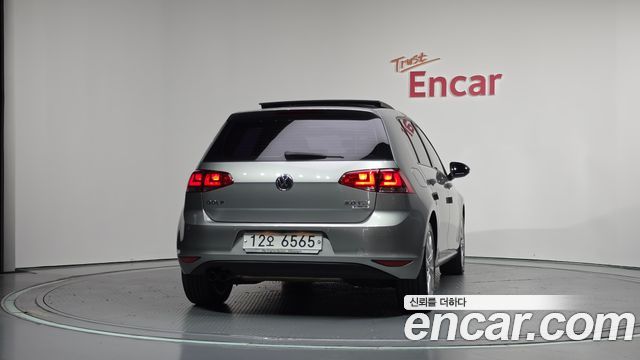Volkswagen Golf из Кореи Encar