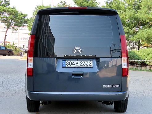 Hyundai Staria HEV 1.6 Cargo 5-Seater Modern — пробег 33 400 км — фото 4 из 5