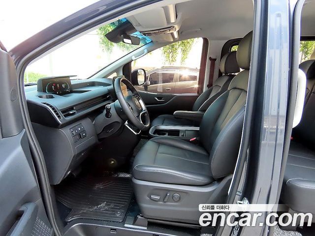 Hyundai Staria из Кореи Encar
